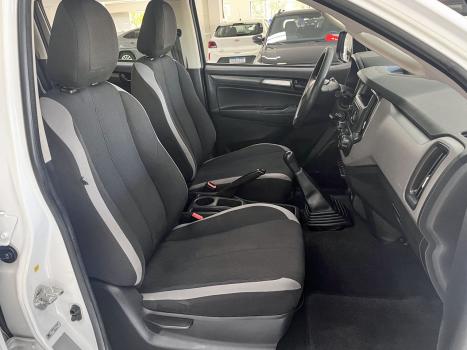 CHEVROLET S10 2.8 16V LS CABINE DUPLA 4X4 TURBO DIESEL, Foto 8