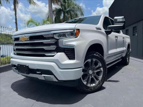 CHEVROLET Silverado 5.3 V8 1500 HIGH COUNTRY CABINE DUPLA 4X4 AUTOM�TICO, Foto 4