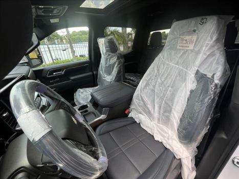 CHEVROLET Silverado 5.3 V8 1500 HIGH COUNTRY CABINE DUPLA 4X4 AUTOM�TICO, Foto 18
