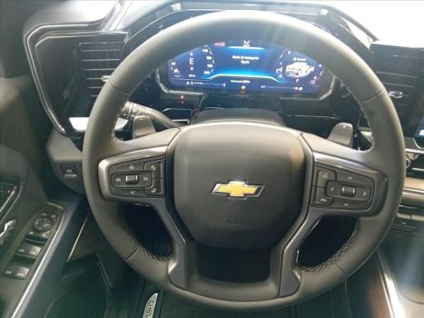 CHEVROLET Silverado 5.3 V8 1500 HIGH COUNTRY CABINE DUPLA 4X4 AUTOMÁTICO, Foto 6 CHEVROLET Silverado 5.3 V8 1500 HIGH COUNTRY CABINE DUPLA 4X4 AUTOMÁTICO, Foto 6