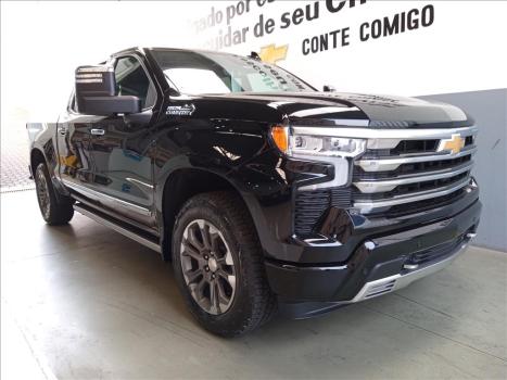 CHEVROLET Silverado 5.3 V8 1500 HIGH COUNTRY CABINE DUPLA 4X4 AUTOMTICO, Foto 2