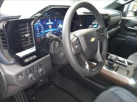 CHEVROLET Silverado 5.3 V8 1500 HIGH COUNTRY CABINE DUPLA 4X4 AUTOMTICO, Foto 5
