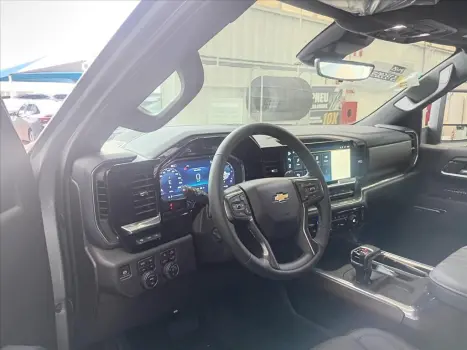 CHEVROLET Silverado 5.3 V8 1500 HIGH COUNTRY CABINE DUPLA 4X4 AUTOMTICO, Foto 5