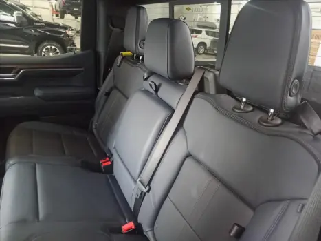 CHEVROLET Silverado 5.3 V8 1500 HIGH COUNTRY CABINE DUPLA 4X4 AUTOMTICO, Foto 10