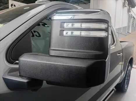 CHEVROLET Silverado 5.3 V8 1500 HIGH COUNTRY CABINE DUPLA 4X4 AUTOMTICO, Foto 14