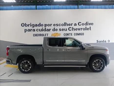 CHEVROLET Silverado 5.3 V8 1500 HIGH COUNTRY CABINE DUPLA 4X4 AUTOMTICO, Foto 21