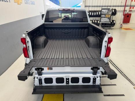 CHEVROLET Silverado 5.3 V8 1500 HIGH COUNTRY CABINE DUPLA 4X4 AUTOMTICO, Foto 10