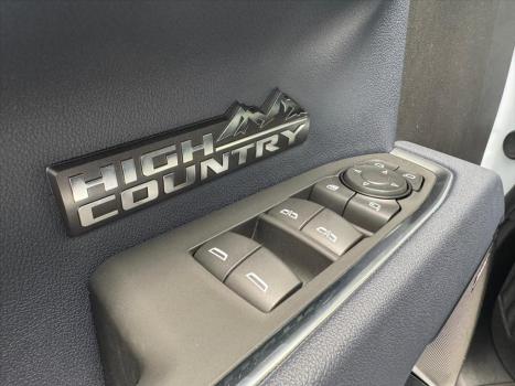 CHEVROLET Silverado 5.3 V8 1500 HIGH COUNTRY CABINE DUPLA 4X4 AUTOM�TICO, Foto 14