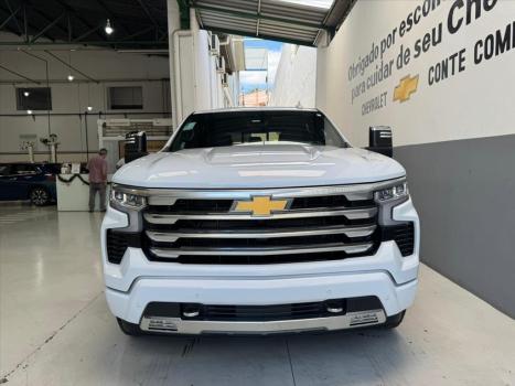 CHEVROLET Silverado 5.3 V8 1500 HIGH COUNTRY CABINE DUPLA 4X4 AUTOM�TICO, Foto 17