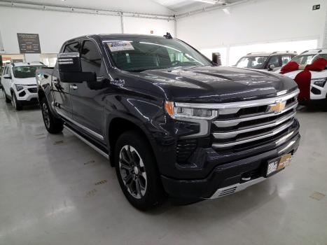 CHEVROLET Silverado 5.3 V8 1500 HIGH COUNTRY CABINE DUPLA 4X4 AUTOM�TICO, Foto 2
