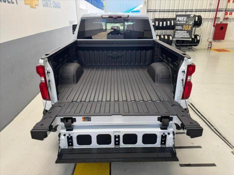 CHEVROLET Silverado 5.3 V8 1500 HIGH COUNTRY CABINE DUPLA 4X4 AUTOM�TICO, Foto 20