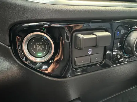 CHEVROLET Silverado 5.3 V8 1500 HIGH COUNTRY CABINE DUPLA 4X4 AUTOM�TICO, Foto 12