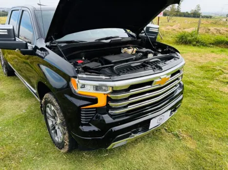 CHEVROLET Silverado 5.3 V8 1500 HIGH COUNTRY CABINE DUPLA 4X4 AUTOM�TICO, Foto 4