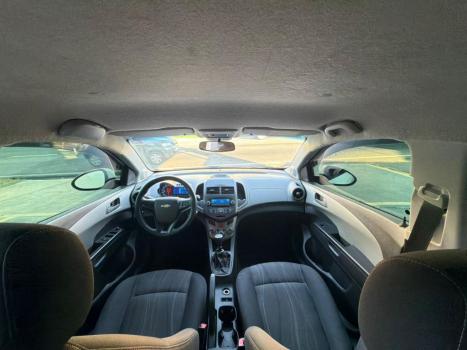 CHEVROLET Sonic Hatch 1.6 16V 4P LT FLEX, Foto 17