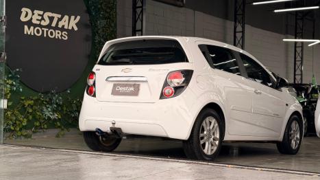 CHEVROLET Sonic Hatch 1.6 16V 4P LTZ FLEX, Foto 2