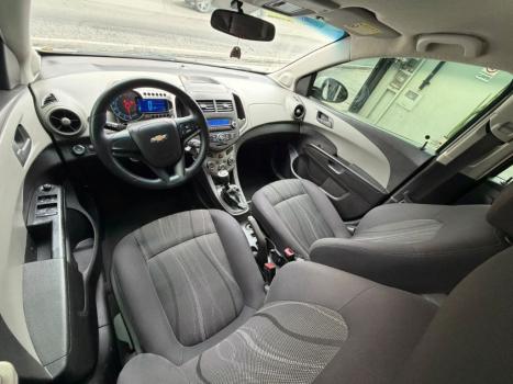 CHEVROLET Sonic Hatch 1.6 16V 4P LT FLEX, Foto 11