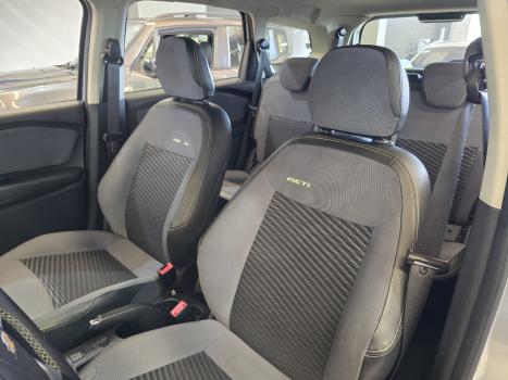 CHEVROLET Spin 1.8 4P FLEX ACTIV7 7 LUGARES AUTOMTICO, Foto 15