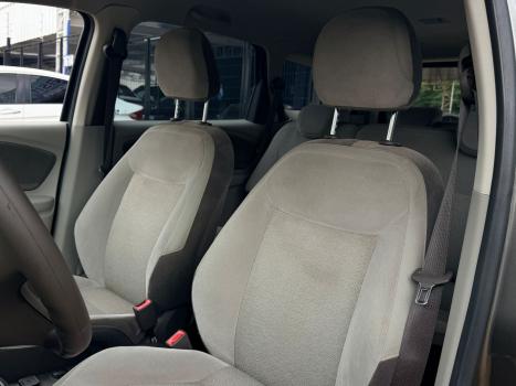 CHEVROLET Spin 1.8 4P FLEX LTZ 7 LUGARES AUTOM�TICO, Foto 13