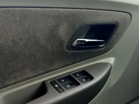 CHEVROLET Spin 1.8 4P FLEX LTZ 7 LUGARES AUTOM�TICO, Foto 15