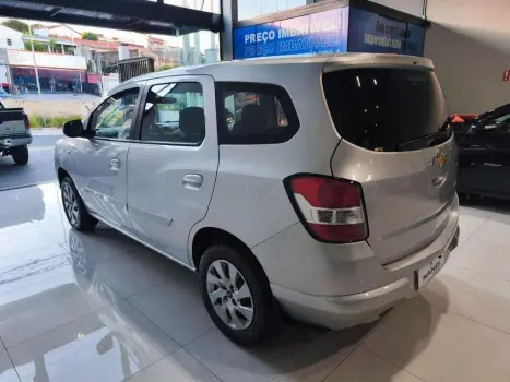 CHEVROLET Spin 1.8 4P FLEX LT, Foto 4