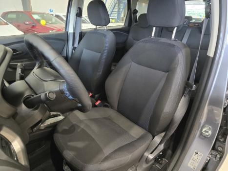 CHEVROLET Spin 1.8 4P FLEX LT AUTOM�TICO, Foto 14