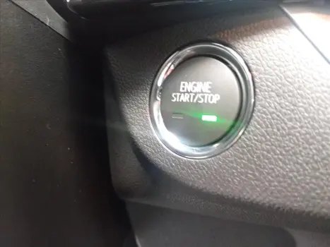 CHEVROLET Tracker 1.2 12V 4P FLEX TURBO AUTOMTICO, Foto 8