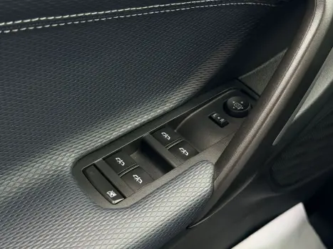 CHEVROLET Tracker 1.0 12V 4P FLEX TURBO PREMIER AUTOM�TICO, Foto 15