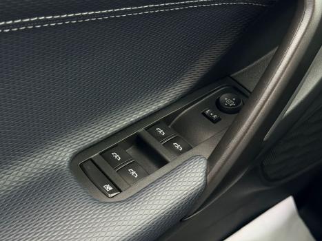 CHEVROLET Tracker 1.0 12V 4P FLEX TURBO PREMIER AUTOM�TICO, Foto 15