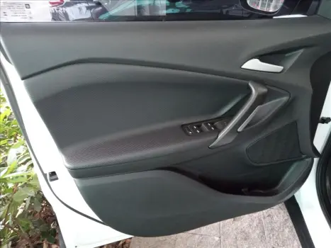 CHEVROLET Tracker 1.0 12V 4P FLEX TURBO LT AUTOM�TICO, Foto 12