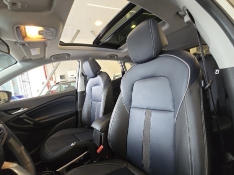 CHEVROLET Tracker 1.2 12V 4P FLEX TURBO PREMIER AUTOM�TICO, Foto 16