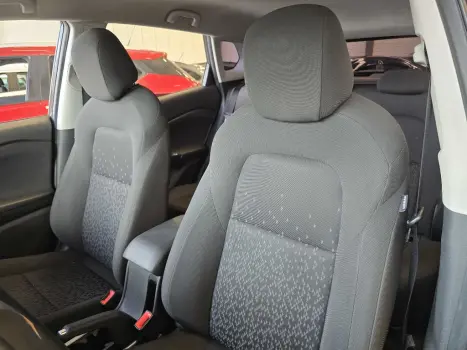 CHEVROLET Tracker 1.0 12V 4P FLEX TURBO AUTOM�TICO, Foto 15