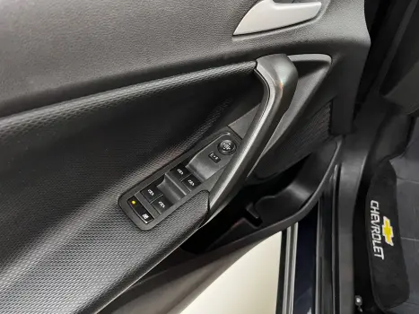 CHEVROLET Tracker 1.0 12V 4P FLEX TURBO LT AUTOM�TICO, Foto 11