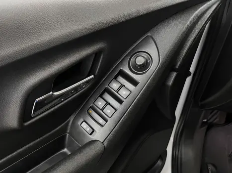 CHEVROLET Tracker 1.8 16V 4P FLEX LT AUTOM�TICO, Foto 10