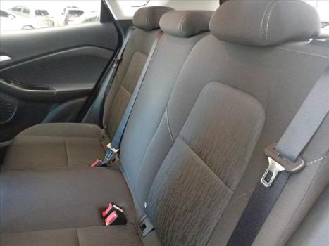 CHEVROLET Tracker 1.0 12V 4P FLEX TURBO AUTOM�TICO, Foto 13