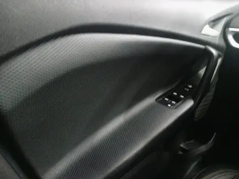 CHEVROLET Tracker 1.0 12V 4P FLEX TURBO LTZ AUTOM�TICO, Foto 15