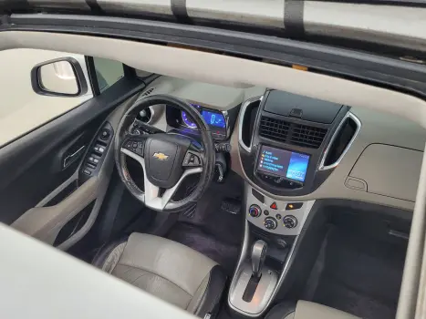 CHEVROLET Tracker 1.8 16V 4P FLEX LTZ AUTOM�TICO, Foto 9