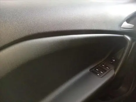 CHEVROLET Tracker 1.0 12V 4P FLEX TURBO AUTOM�TICO, Foto 12