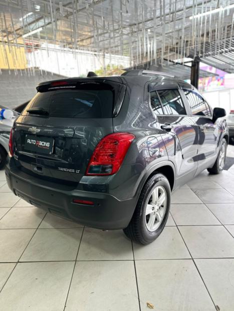 CHEVROLET Tracker 1.8 16V 4P FLEX LT AUTOM�TICO, Foto 4