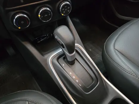 CHEVROLET Tracker 1.0 12V 4P FLEX TURBO LT AUTOM�TICO, Foto 10