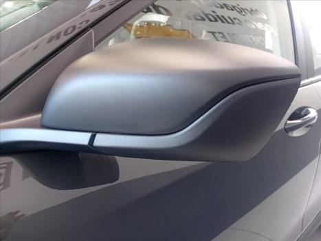 CHEVROLET Tracker 1.0 12V 4P FLEX TURBO AUTOM�TICO, Foto 15
