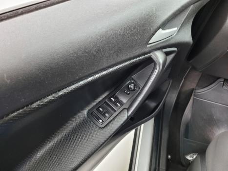 CHEVROLET Tracker 1.0 12V 4P FLEX TURBO AUTOM�TICO, Foto 11