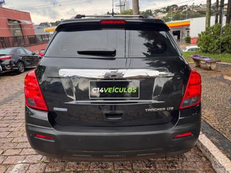 CHEVROLET Tracker 1.8 16V 4P FLEX LTZ AUTOM�TICO, Foto 5