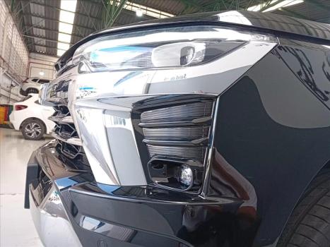 CHEVROLET Trailblazer 2.8 16V 4P HIGH COUNTRY 7L 4X4 TURBO DIESEL AUTOM�TICO, Foto 18