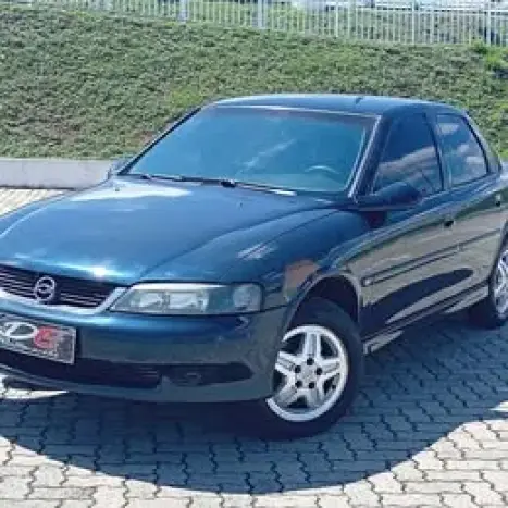 CHEVROLET Vectra Sedan 2.2 16V 4P CD, Foto 2