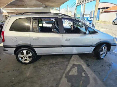 CHEVROLET Zafira 2.0 4P CD AUTOM�TICO, Foto 2