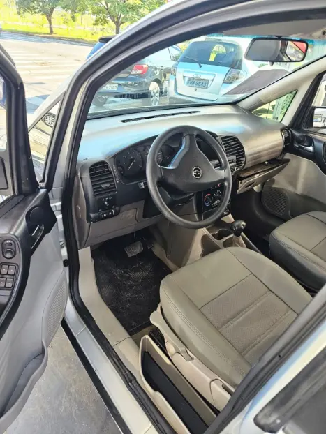 CHEVROLET Zafira 2.0 4P CD AUTOM�TICO, Foto 14