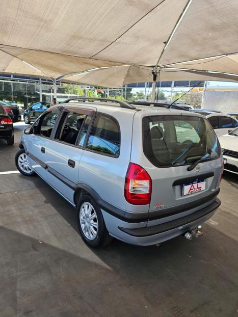 CHEVROLET Zafira 2.0 4P FLEX EXPRESSION 7 LUGARES AUTOM�TICO, Foto 4