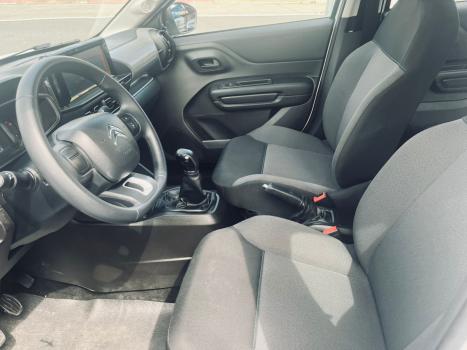 CITROEN C3 1.0 12V 4P FLEX FIREFLEY LIVE PACK, Foto 9