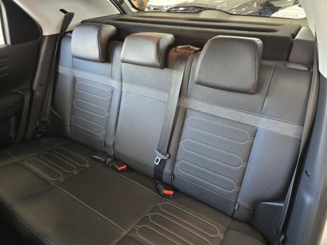 CITROEN C4 Cactus 1.6 16V 4P FLEX SHINE THP TURBO AUTOMÁTICO, Foto 16 CITROEN C4 Cactus 1.6 16V 4P FLEX SHINE THP TURBO AUTOMÁTICO, Foto 16