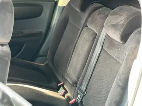 CITROEN C4 Hatch 1.6 16V 4P GLX, Foto 8